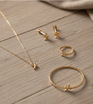 Golden Pearl Emblem Jewelry Set