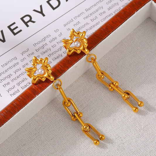 U-shaped Chain Stud Earrings