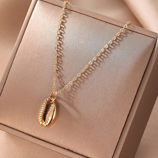 Bohemian Metal Shell Conch Naklace