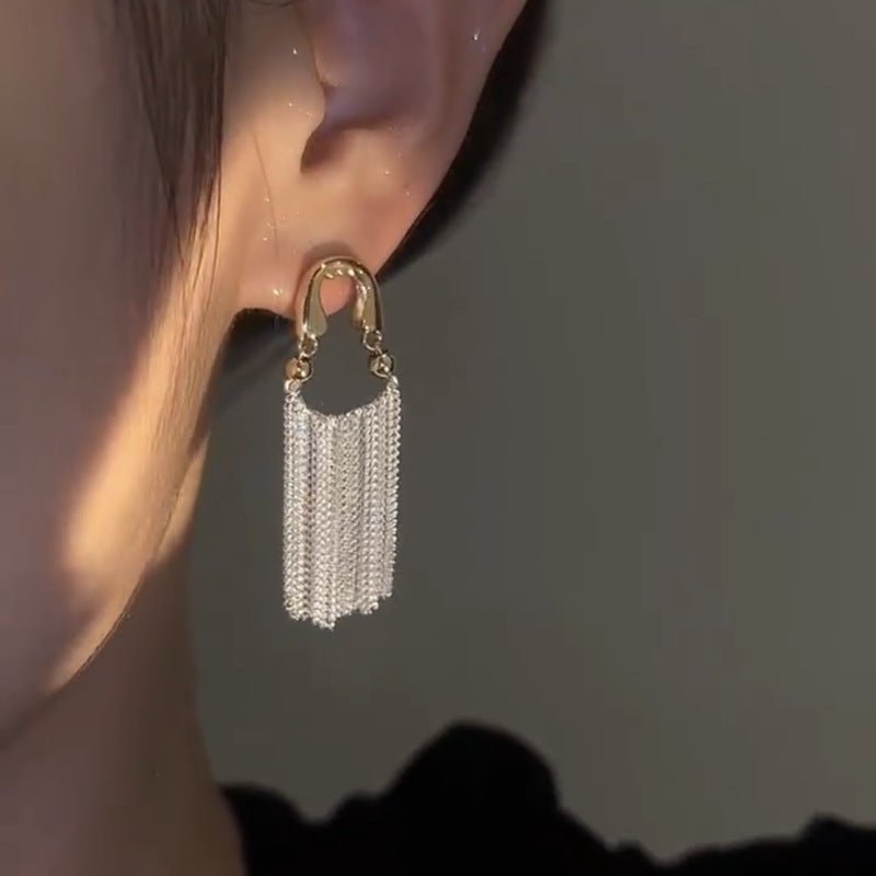 Temperament Curved Tassel Earrings