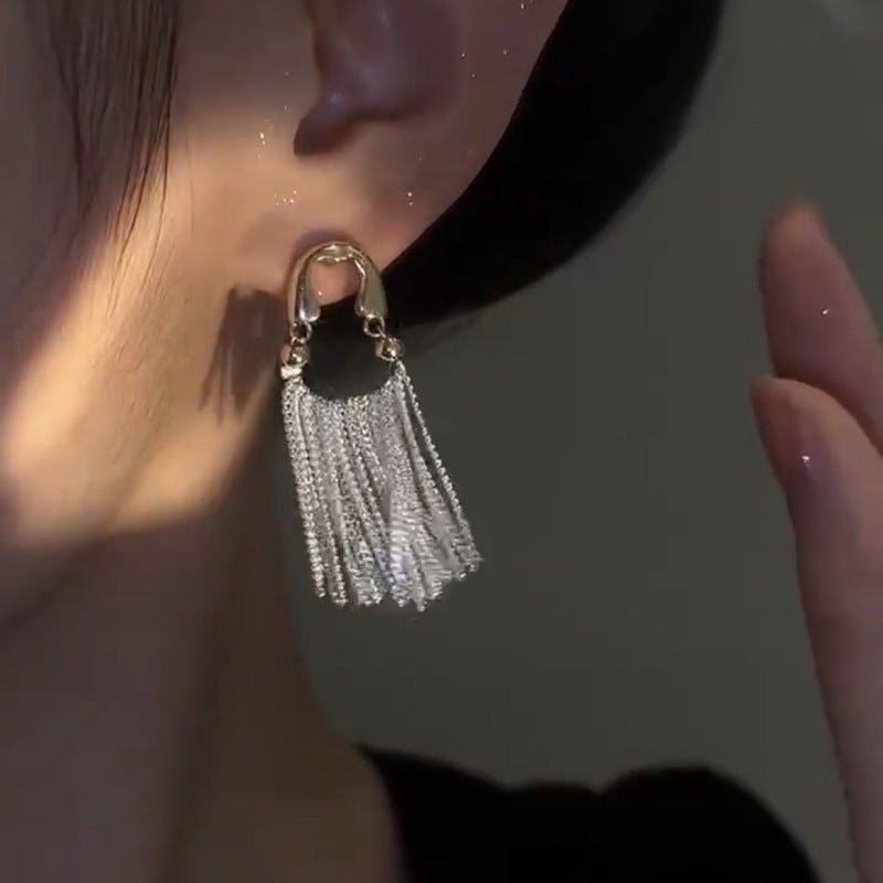 Temperament Curved Tassel Earrings