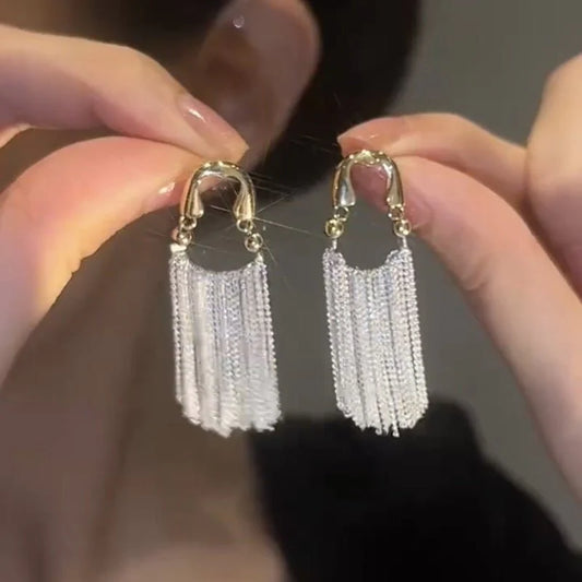 Temperament Curved Tassel Earrings