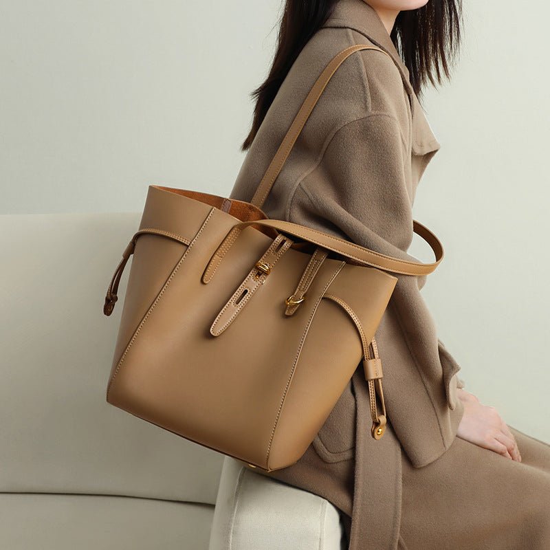 Retro Genuine Leather Portable Shoulder Bag