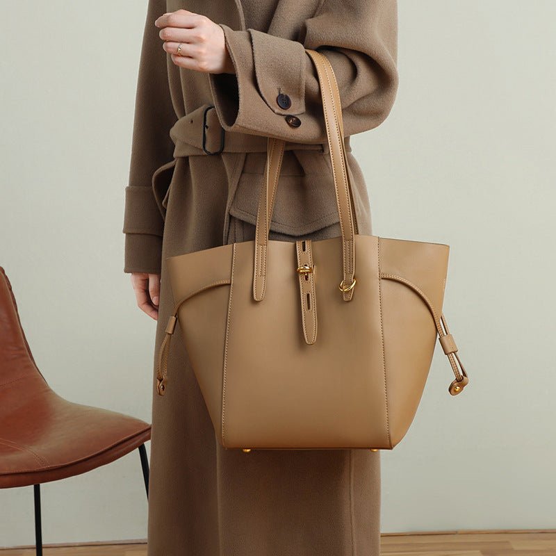 Retro Genuine Leather Portable Shoulder Bag
