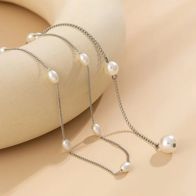 Stylish And Elegant Long Chain Tassel Necklace