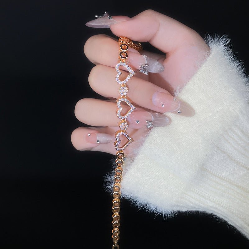 Hollowed-out Heart-shaped Bracelet
